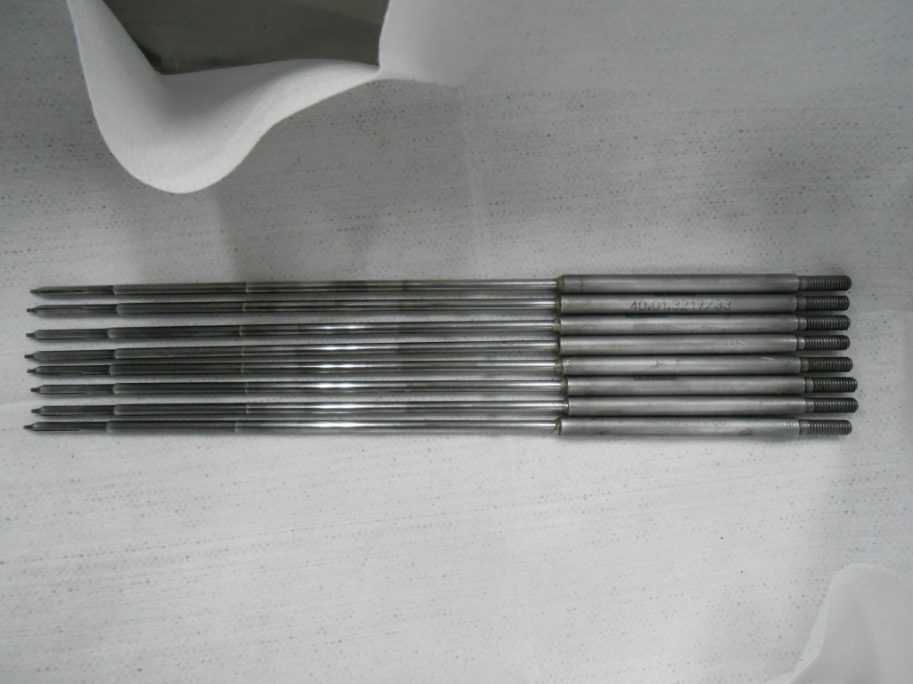 金型内部12