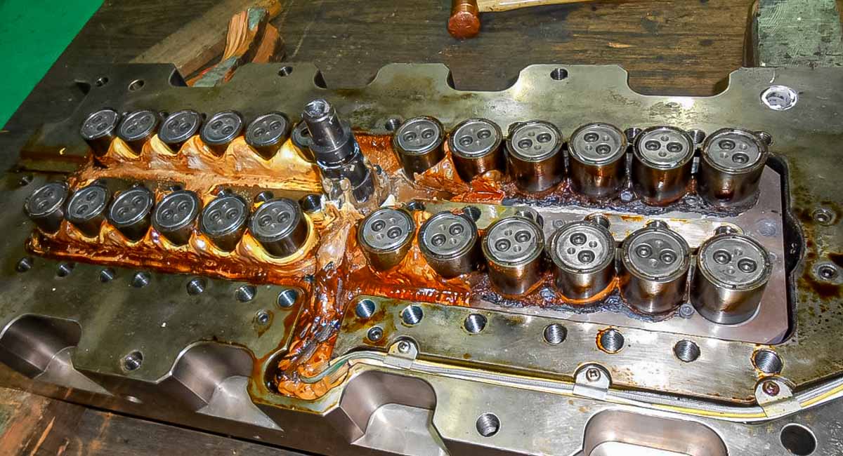 マニホールドメンテナンス