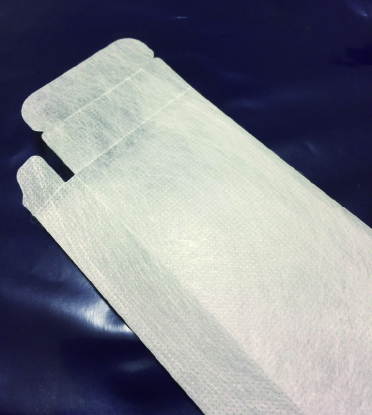 不織布を使った組み立て式箱