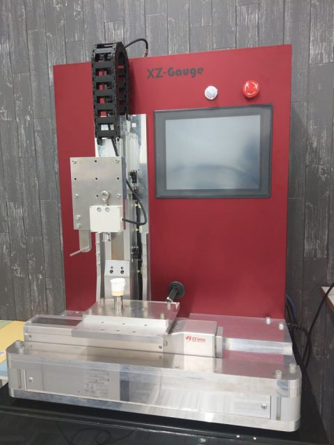 XZ-Gauge　2軸を自由に動かして複雑な力の変化を数値化することが出来る機械