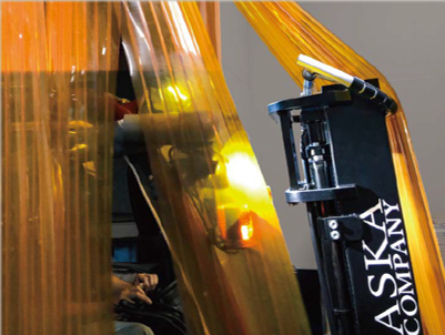 ビニールカーテンすり抜け時