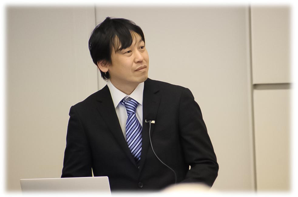 成果発表発表風景1