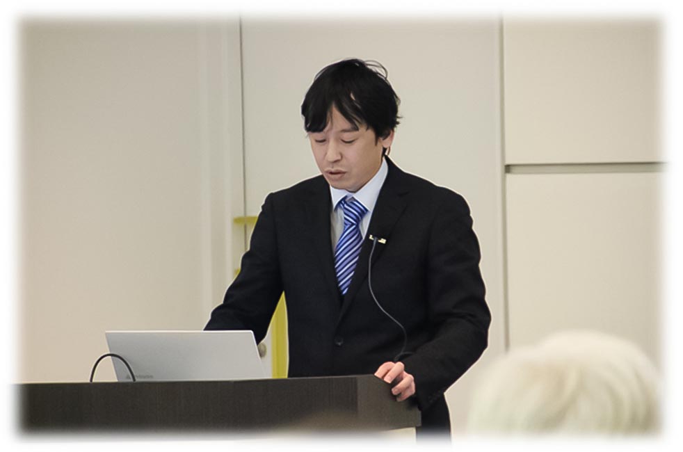 成果発表発表風景2