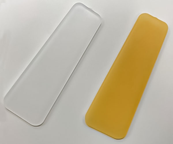 ライスレジン無しとライスレジンありの成形品