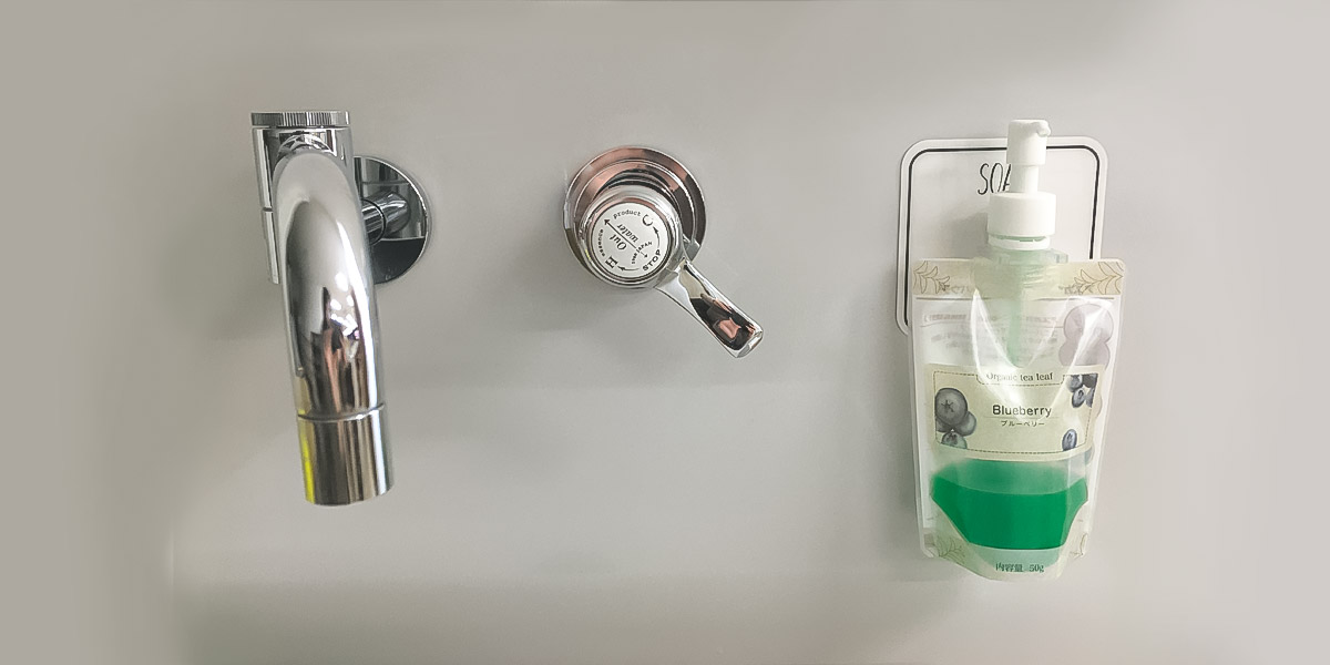 壁掛けスパウトパウチ