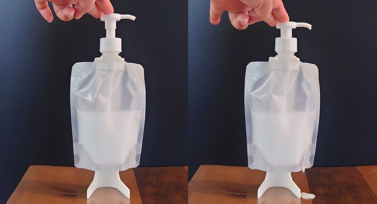 AS18パウチスタンドでポンプ付パウチを使用